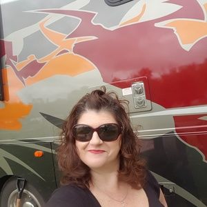 Meet your Posher, Jean